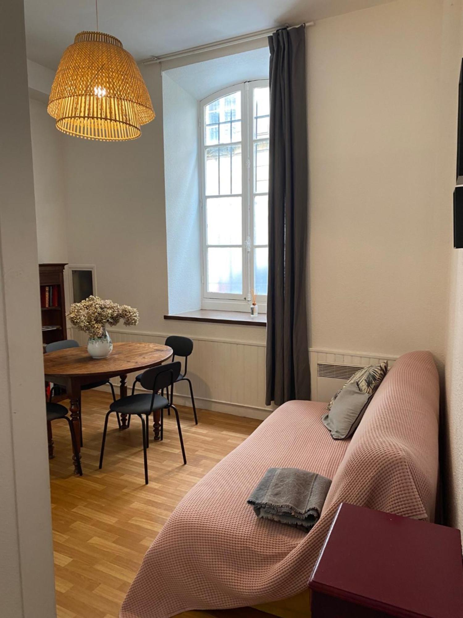 Grand Studio Style Bordelais Dans Le Triangle D'Or Bordeaux Eksteriør bilde